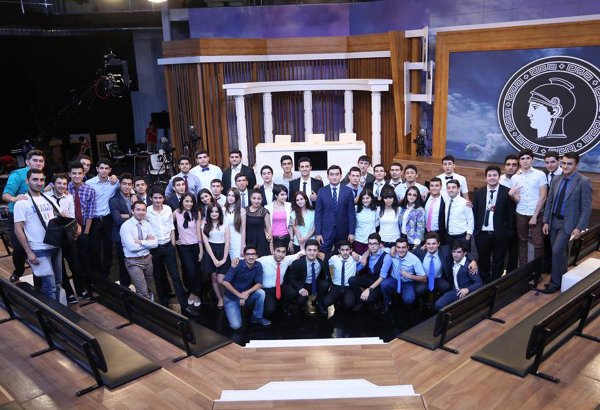 Стартует Ассамблея интеллектуальной молодежи Parlaq Zəka (ФОТО)