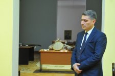 Народные песни, теснифы и мугамы: презентация проекта Тейюба Асланова (ФОТО)