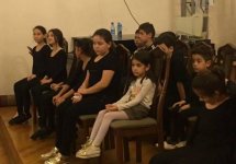 "Колдун и красавица": Герои любимых сказок в Баку (ФОТО)