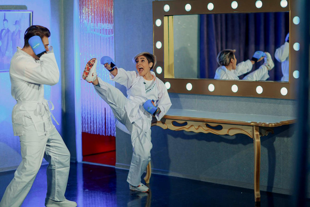 Пятикратный чемпион мира по каратэ в гостях у азербайджанских телезвезд (ФОТО/ВИДЕО)