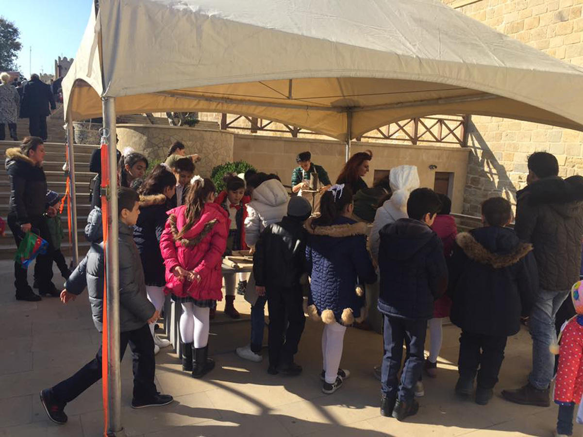 Ичери Шехер превратился в творческую мастерскую (ФОТО)