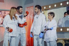 Пятикратный чемпион мира по каратэ в гостях у азербайджанских телезвезд (ФОТО/ВИДЕО)