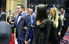 Приключения клоунов в 40-градусную жару: Гала-вечер фильма "Игра в прятки" в Баку (ФОТО)