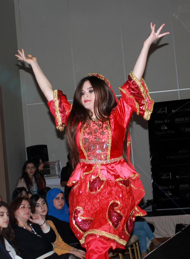 В Баку прошел конкурс моды "Флаги" – победители отправятся в Стамбул (ФОТО)