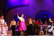 Триумф Эльчина Азизова: знойные испанские страсти на бакинской сцене (ФОТО)