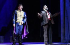 Триумф Эльчина Азизова: знойные испанские страсти на бакинской сцене (ФОТО)