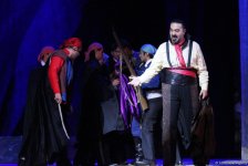 Триумф Эльчина Азизова: знойные испанские страсти на бакинской сцене (ФОТО)