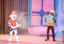 Как любимые герои спасали Бухту приключений в Баку (ФОТО)