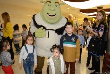 Как любимые герои спасали Бухту приключений в Баку (ФОТО)