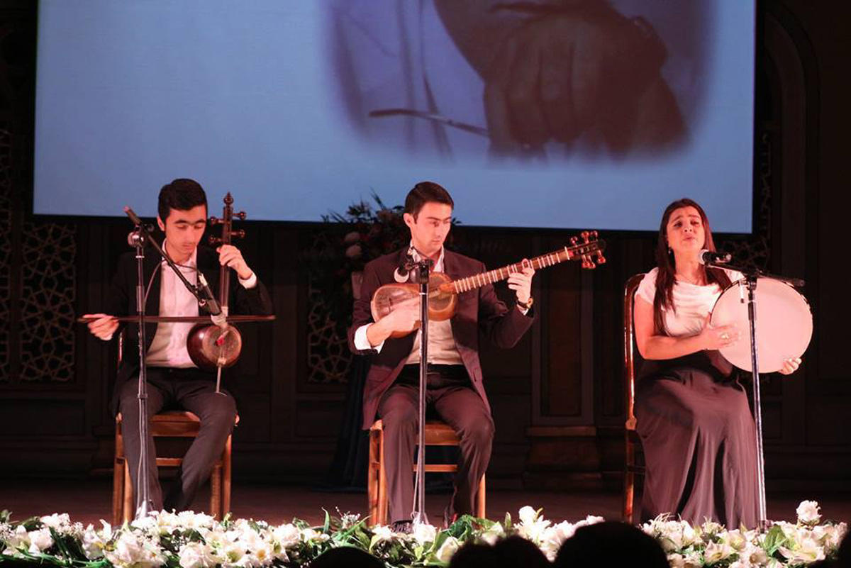 Фуад Поладов, Расим Балаев, Флора Керимова и другие почтили память известного актера (ФОТО)
