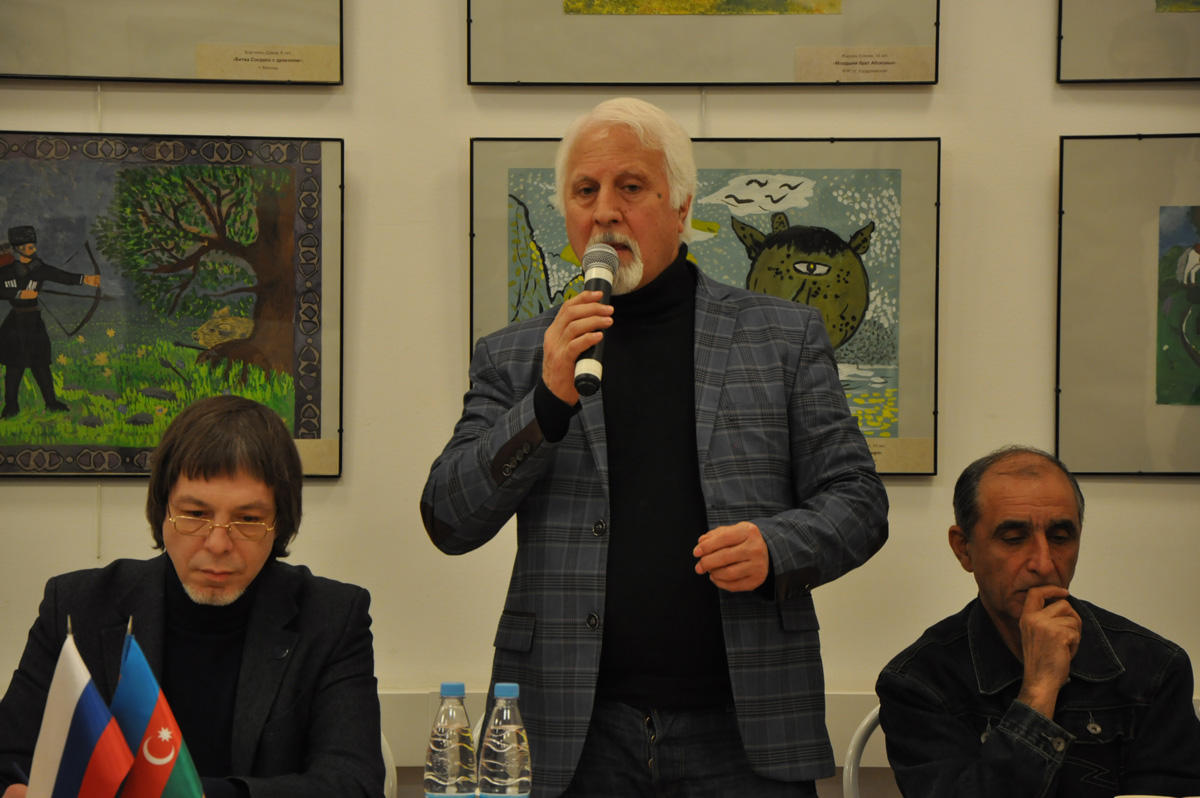 Дружба России и Азербайджана в стихах - фестиваль в Москве (ФОТО)