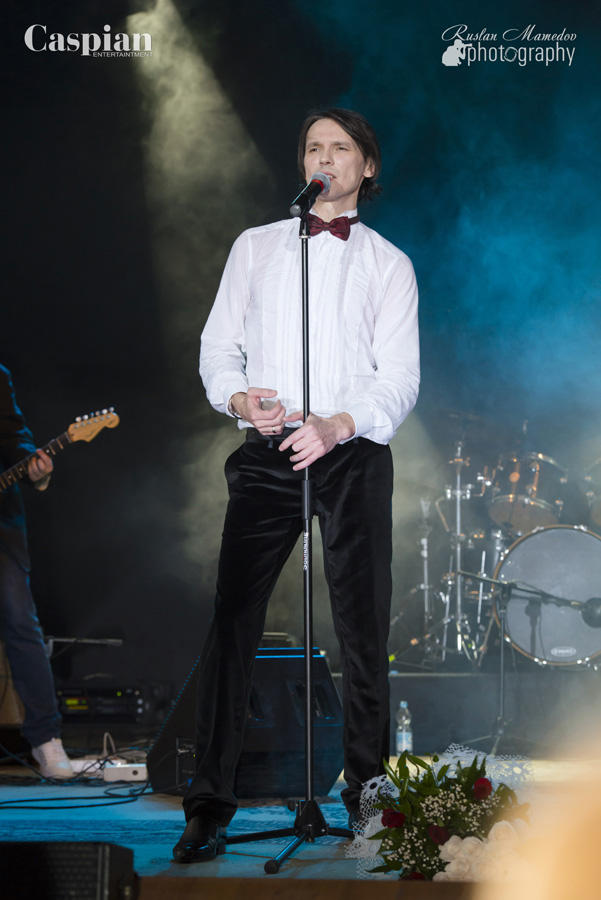 Влад Сташевский в Баку, или Вперед в прошлое  (ФОТО)