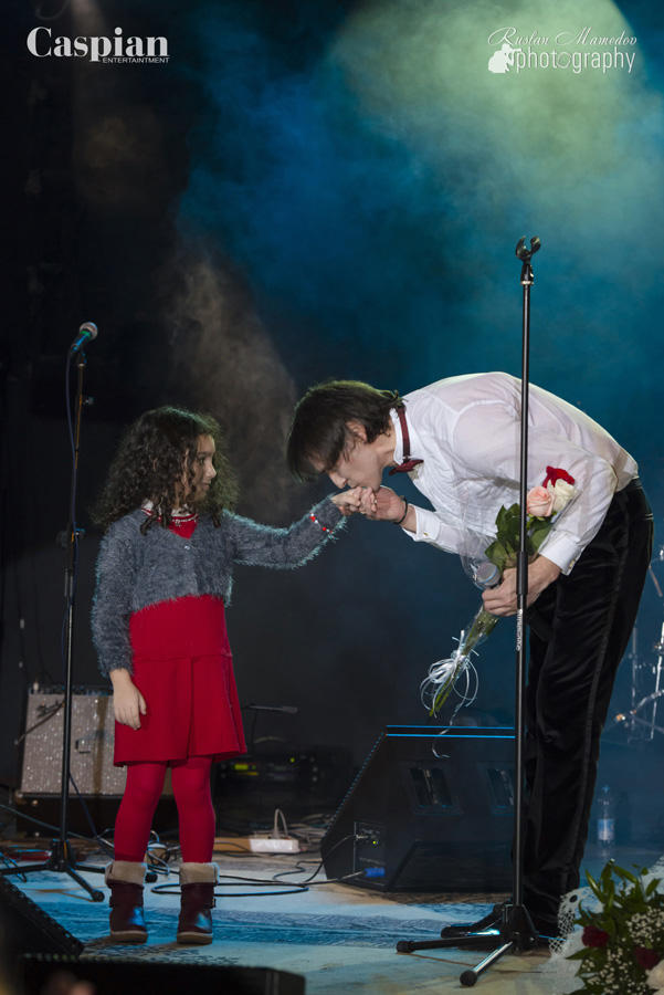 Влад Сташевский в Баку, или Вперед в прошлое  (ФОТО)