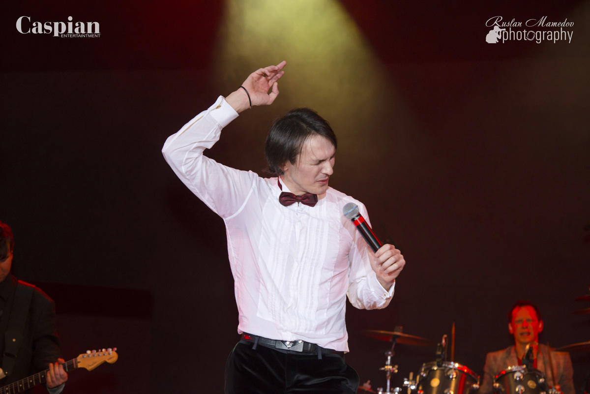 Влад Сташевский в Баку, или Вперед в прошлое  (ФОТО)