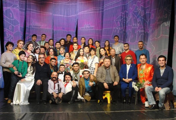 Азербайджанские актеры удостоены почетных званий в России (ФОТО)