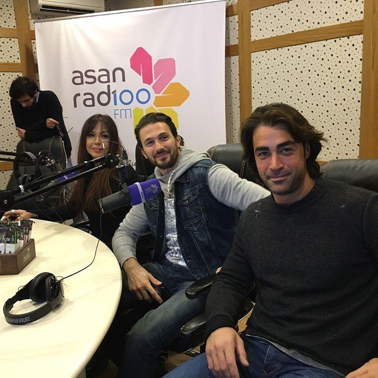 Турецкие звезды Мерал Конрат, Сарп Левендоглу и Эмре Кызылырмак  в Баку (ФОТО)