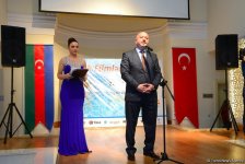 Стартовала Неделя турецкого кино: Мерал Конрат, Сарп Левендоглу и Эмре Кызылырмак в Баку (ФОТО)