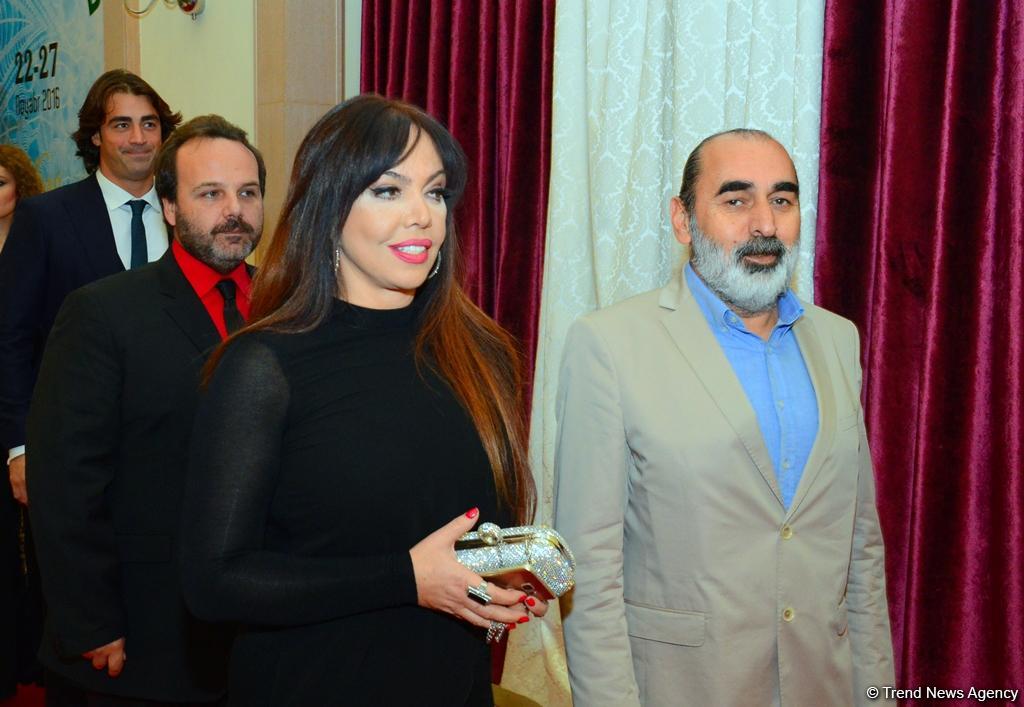 Стартовала Неделя турецкого кино: Мерал Конрат, Сарп Левендоглу и Эмре Кызылырмак в Баку (ФОТО)