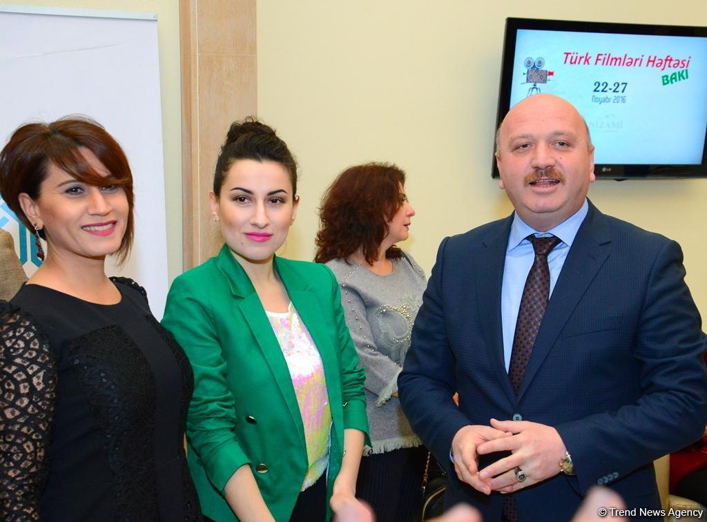 Стартовала Неделя турецкого кино: Мерал Конрат, Сарп Левендоглу и Эмре Кызылырмак в Баку (ФОТО)