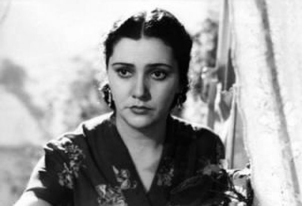 Наджиба Меликова - лучшая исполнительница образа матери