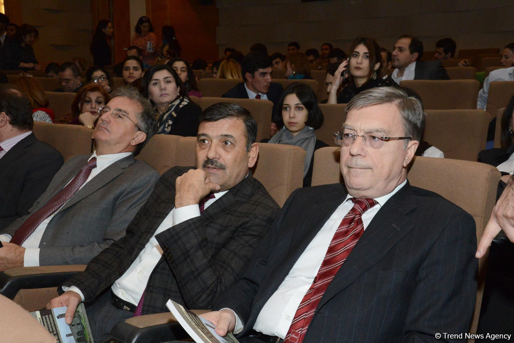 В Баку состоялась презентация документального фильма "Вандализм", снятого при поддержке АМИ  Trend (ФОТО)