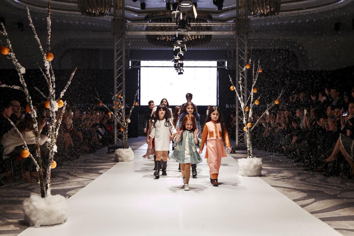 Открытие Baku Fashion Week: сказочная атмосфера и детские образы (ФОТО)