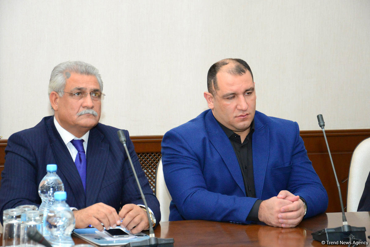 В Баку состоялась презентация музыкального видеоклипа Bir az möhlət ver Allahım (ФОТО)