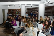 В Центре Политической Психологии состоялся вечер поэзии (ФОТО)