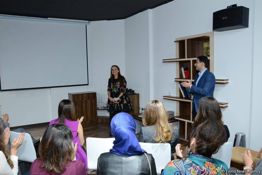 В Центре Политической Психологии состоялся вечер поэзии (ФОТО)