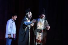 Триумф Рамиля Гасымова в опере "Вагиф": новая красочная постановка, овации зрителей (ФОТО)