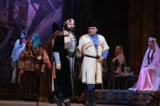 Триумф Рамиля Гасымова в опере "Вагиф": новая красочная постановка, овации зрителей (ФОТО)