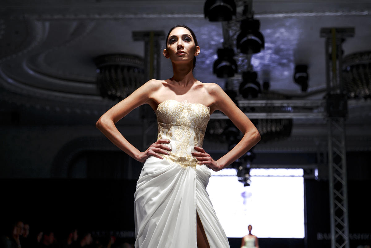 В Азербайджане впервые представлена коллекция хиджабов от кутюр (ФОТО)