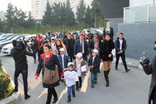 Дети, больные гемофилией, посетили Республиканский велотрек в Баку (ФОТО)