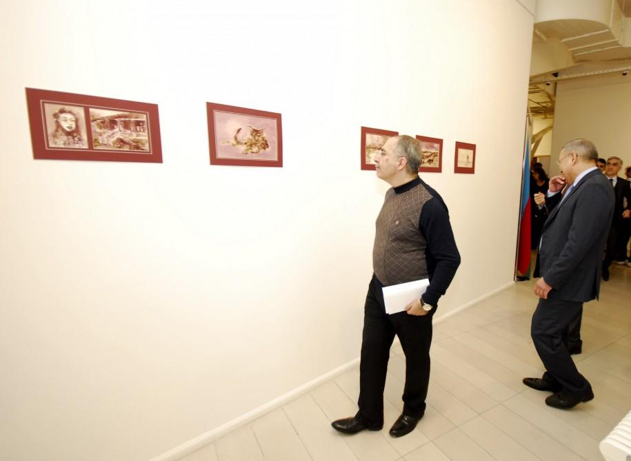 "Nostalgia, pluralia tantum": в Баку открылась выставка известного молдавского художника (ФОТО)