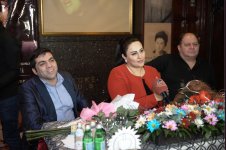 Наргиз Гусейнли и Руфат Назар презентовали клип "Держи меня за руку" (ВИДЕО, ФОТО)