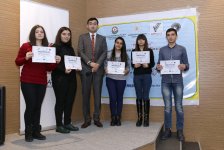 Самые умные школьники Баку (ФОТО)