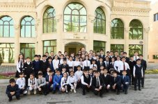 Президент Азербайджана и его супруга приняли участие в открытии нового здания шахматной школы в Тертере (ФОТО)