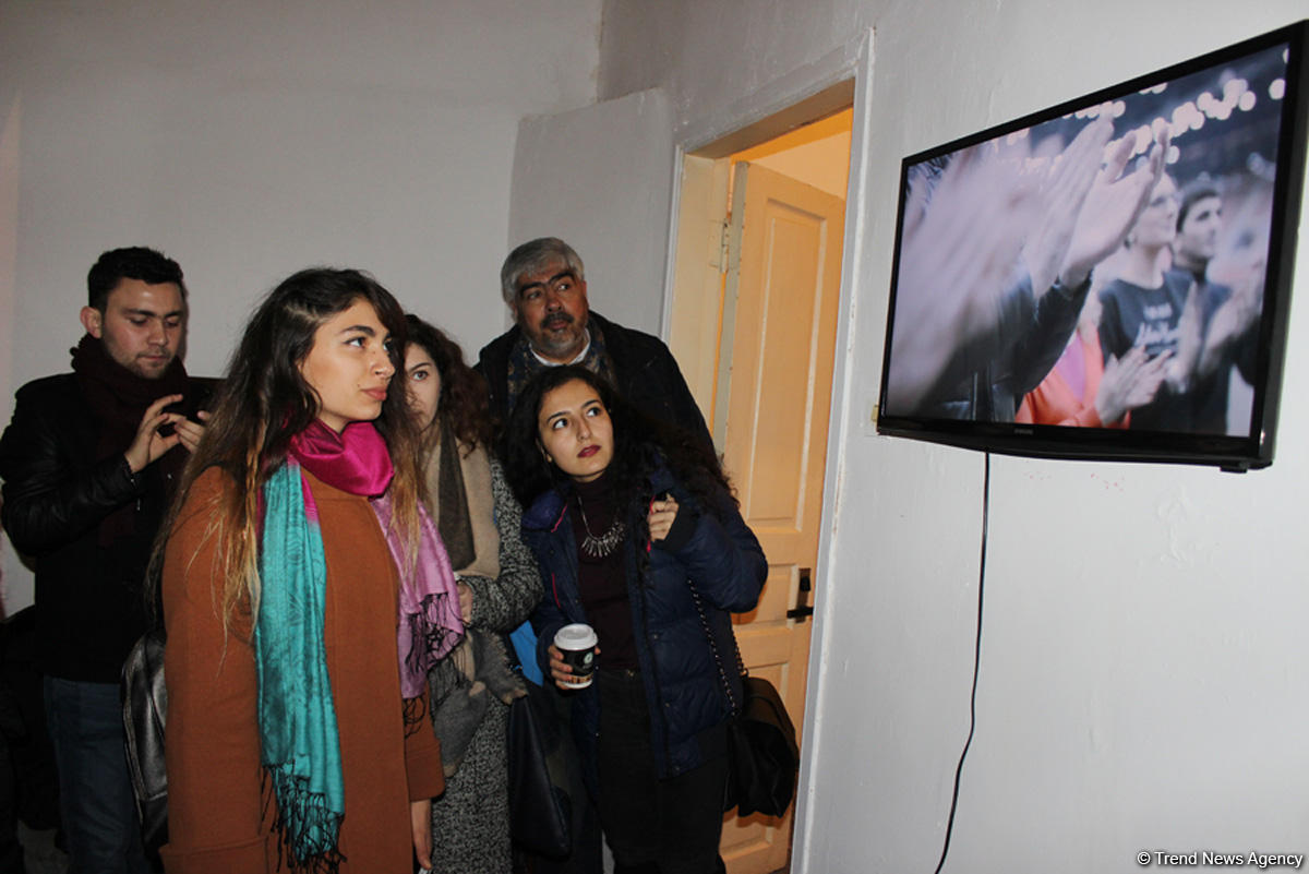 В Проектном Пространстве ARTIM открылась выставка азербайджанских и международных резидентов YARAT под названием "Каково это?" (ФОТО)