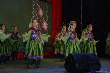 В Баку открылась благотворительная ярмарка "Холодные руки - горячее сердце" (ФОТО)