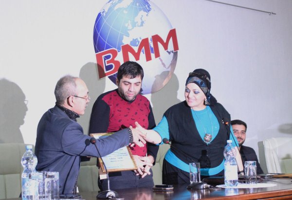 Азербайджанский певец презентовал клип  "Приду" (ФОТО/ВИДЕО)