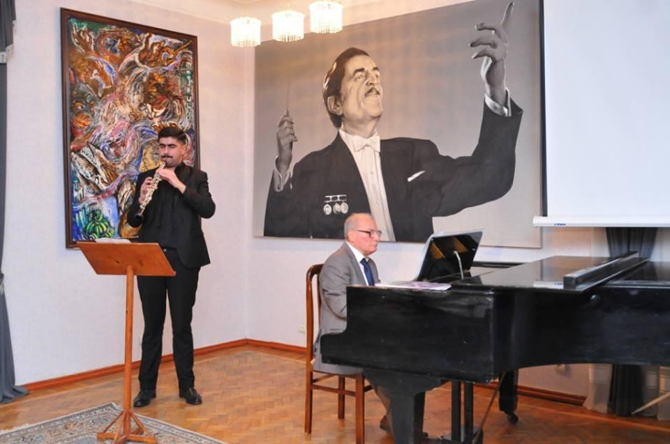 70-летний юбилей Азера Дадашова в кругу друзей (ФОТО)