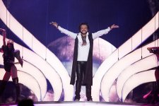 Фантастическое супер-шоу Филиппа Киркорова в Баку: "Я ждал этого 30 лет!" (ФОТО, ВИДЕО)