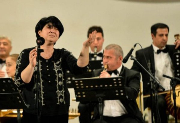 Незабываемый концерт Айгюн Бейлер "Sən elə bir zirvəsən" (ФОТО)