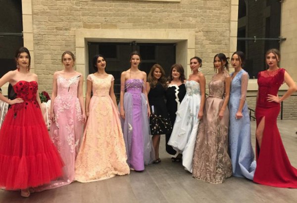 В какой одежде встретить Новый  год 2017– совет азербайджанского модельера (ФОТО)