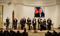 Незабываемый концерт Айгюн Бейлер "Sən elə bir zirvəsən" (ФОТО)