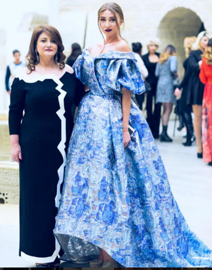 В какой одежде встретить Новый  год 2017– совет азербайджанского модельера (ФОТО)