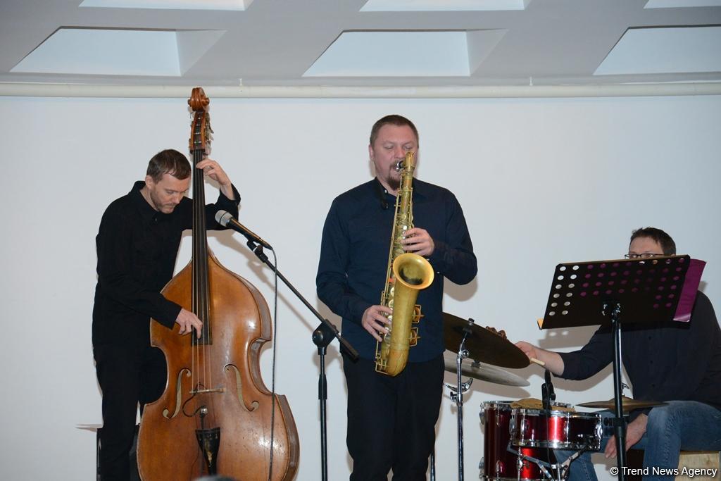 Чарующая атмосфера джаза: известные польские музыканты выступили в Баку (ФОТО)