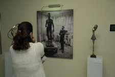 Xalq Bank презентовал издание о жизни и творчестве скульптора–шехида Самира Качаева (ФОТО)