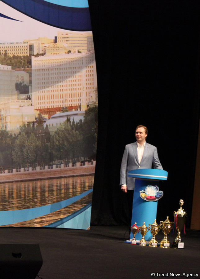 Команды Северной Осетии и "Азнефть" стали победителями  Азербайджанской Лиги КВН (ФОТО)