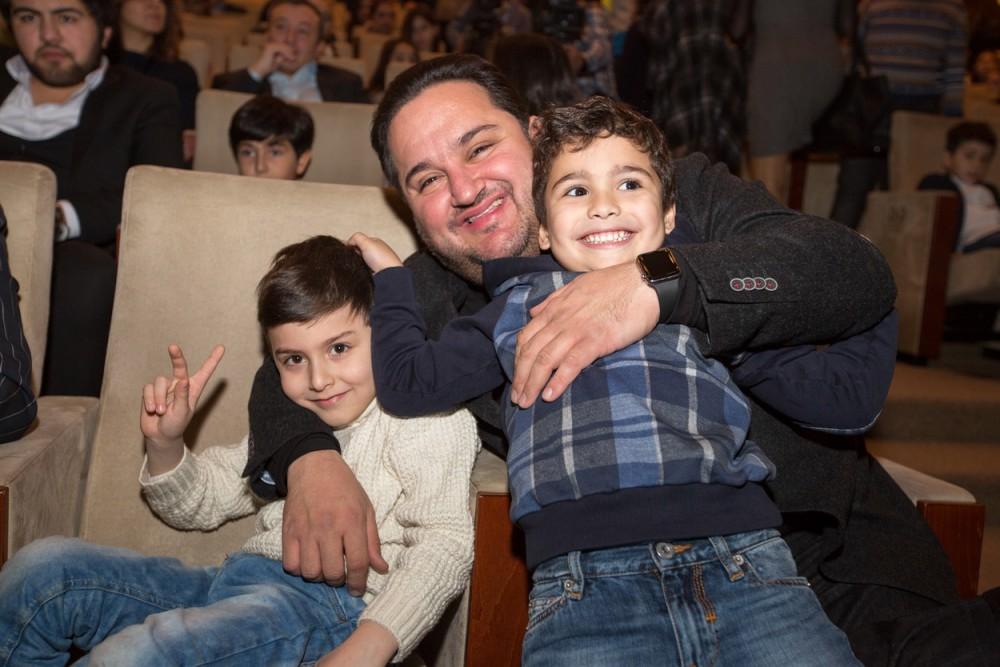 Лейла Алиева посетила детский музыкальный фестиваль эстрадной песни «Зима» (ФОТО)